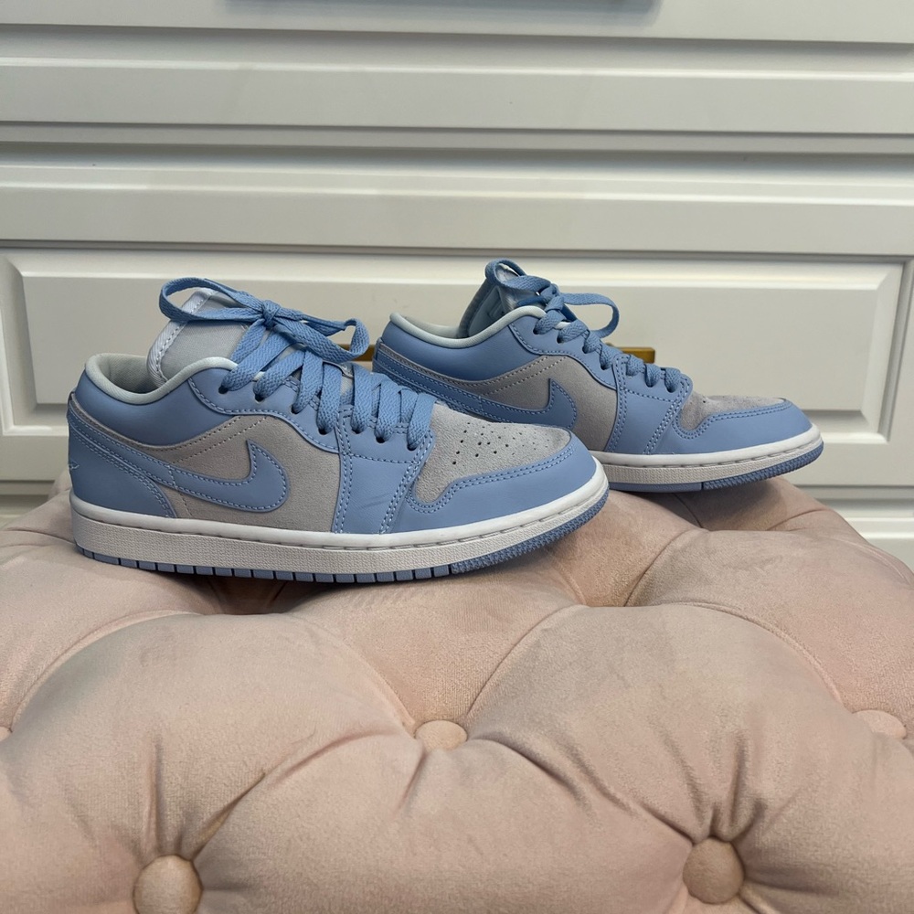 Air Jordan 1 Low ‘Aluminum’